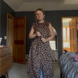 Sleeveless Leopard Print